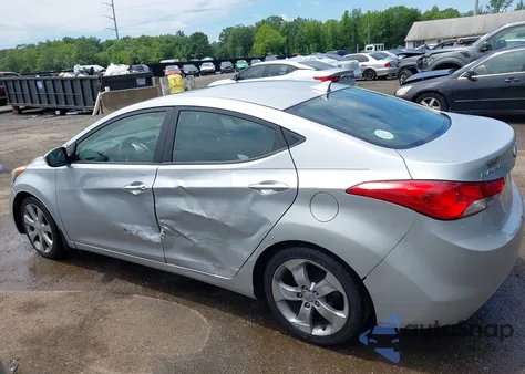 2012 Hyundai Elantra Limited z USA, uszkodzony, nr VIN 5NPDH4AE9CH083074